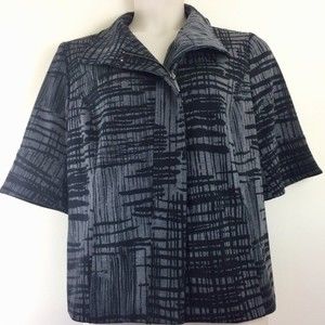 Kenneth Cole NY Zip Front Grey Black Hatched Top